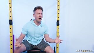 The guy has sex with the girl in the gym changing room