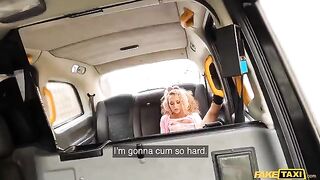 I Want to Stop and Have Sex, a steamy car encounter