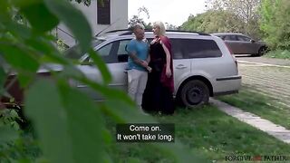 Blonde MILF gets fucked unexpectedly in the car