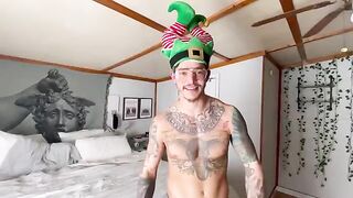 Christmas creampie with a passionate and intense scene