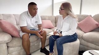 Kira Blonde, the psychologist, gave her patient a portion of her famous huge ass