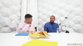 Who the fuck didn't she give it to! - a breathtaking blonde in an interracial scene