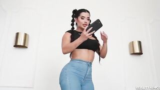 What is the truth that guys want to hear from girls?
