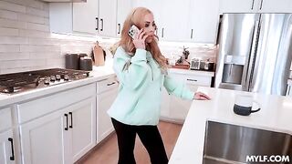 The bimbo's having a good day, and it's obvious from her stunning performance