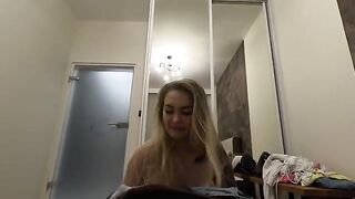 A young girl invited a friend over because she was bored at home