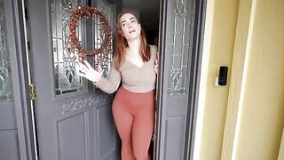 Will you come in and appreciate my bed? (Ponno)