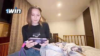The guy pleased his stepsister with a new format of intimate fun