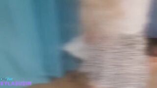A cute Turkish girl has sex with her boyfriend on the chair