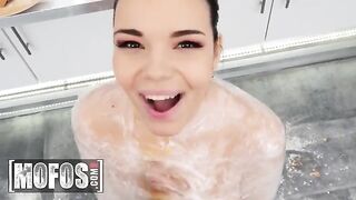 Sofia Lee finds the secret ingredient for Jordi’s cocking recipe