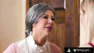 Sexy MILF Alexis Fawx tricks stepdaughter into sex