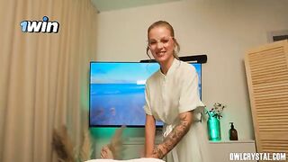 A massage girl made a guy a stunning massage with a happy ending