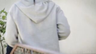The art of oral sex for her, a true masterpiece on the bed!