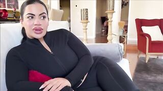 The step mom called the boy and gave him a blowjob, showcasing Latina allure