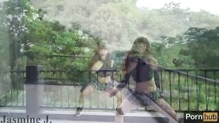 The girl with the machine fucks herself until she reaches a squirting orgasm
